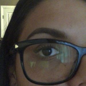 Meet your Posher, Sylvia